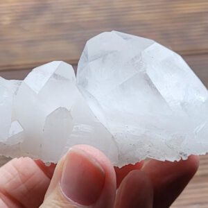 cluster ruw bergkristal uit Arkansas